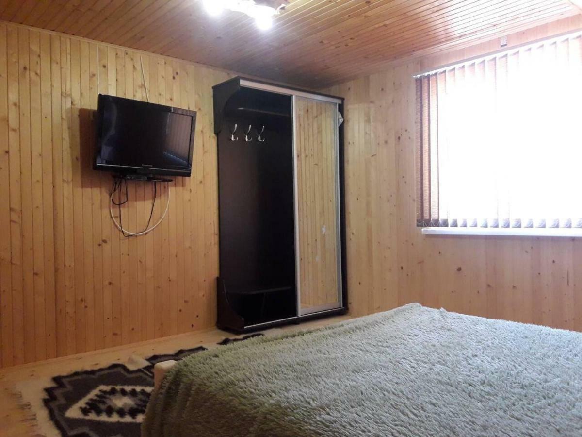 Садиба "Ековид" Krivorovnya Ngoại thất bức ảnh