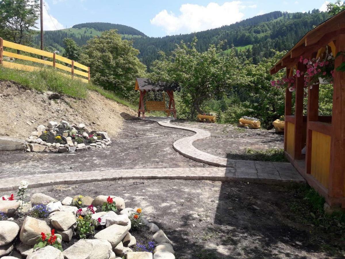 Садиба "Ековид" Krivorovnya Ngoại thất bức ảnh